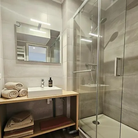 Studio La Baie Des Voiles - Plage & Parking Prives Apartment Duingt